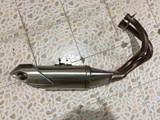 ครอบเบาะ.er6n(ermax)-ท่อเดิมer2013-ท่อแต่งer(IXIL)-ท้ายเดิมer2013-โหลกหลังk1-2