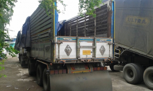 ขาย HINO FM2K วางเครื่อง 320 แรง พ่วงแม่ลูก กระบะเนียมคอกเกษตรดั๊ม