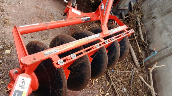 นางฟ้าไถนาได้ ราคา 248,000บ รถไถ คูโบต้า รุ่น B 2140 สภาพดีสวยกริบ ไม่มีโซม ใช้งานน้อย 300 ชม. เอกสารเล่มพร้อม นางฟ้าไถนาได้ ราคา 248,000บ รถไถ คูโบต้า รุ่น B 2140 สภาพดีสวยกริบ ไม่มีโซม ใช้งานน้อย 300 ชม. เอกสารเล่มพร้อม