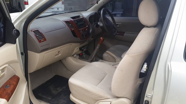 รถสวยสภาพดี vigo เครื่อง3000 รถสวยสภาพดี vigo เครื่อง3000