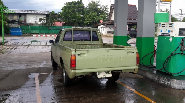 ขาย isuzu kb 2200 ช่วงสั้น ดีเซล