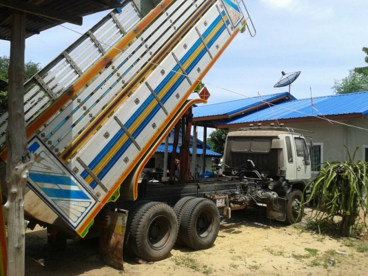 สิบล้อ ฮีโน้.FM3H195 ดั้มมีเนียม 2เพา สภาพดีสวยพร้อมใช้ ทะเบียนพร้อมโอน