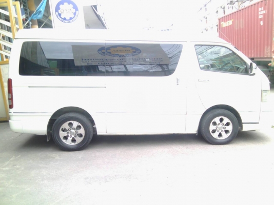 รถตู้ ventury2700ออโต้ปี05