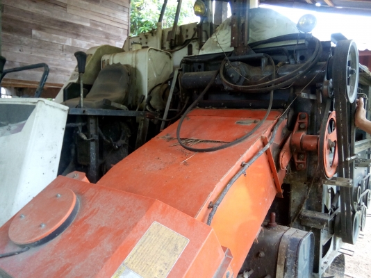 รถเกี่ยวข้าว68คูโบต้าปี53เล่มพร้อม 330000