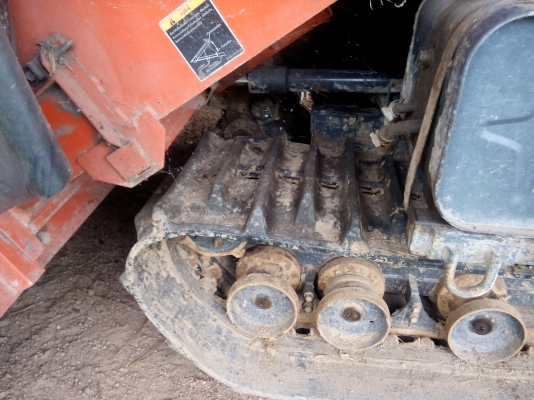 รถเกี่ยวข้าว68คูโบต้าปี53เล่มพร้อม 330000