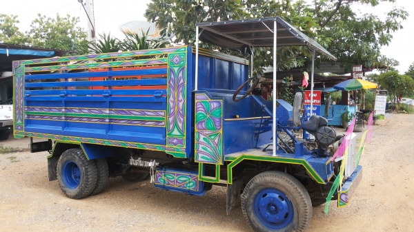 รถดั้มหกล้อราคา160000อีแต๋นครับ.วิ่งพืชผลทุกชนิดได้เครื่อง110แรง สภาพสวยพร้อมใช้ส่งฟรี