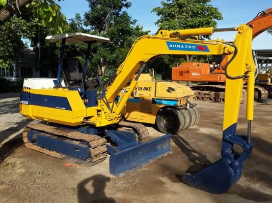 รถขุด KOMATSU PC20-6