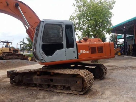 HITACHI EX200-1 จัดไฟแน๊นซ์ได้ถึงสี่แสนบาท ดาวน์ 250,000 bht