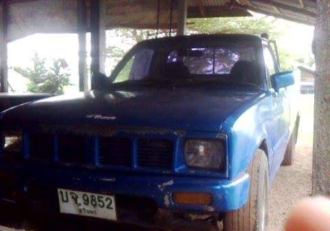 ขาย อีซูซุ  KB  2200         รถพร้อมใช้งาน   ทะเบียนโอน