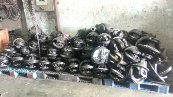 ดีเคเซียงกง เฟืองท้ายอีซุสุ ฮีโน่ ฟูโซ่ นิสสัน กะบะ รถบรรทุก เก่าเเท้ญี่ปุ่น