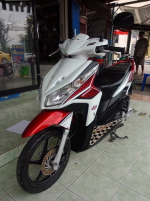 Honda Click 110i รถปี53 ตัวท็อปคอทบายเบรค (ล้อแม็ก) สวยๆพร้อมเล่ม
