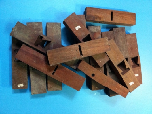 ขายโล๊ะของใหม่ไม่เคยใช้งานครับ ขายโล๊ะของใหม่ไม่เคยใช้งานครับ