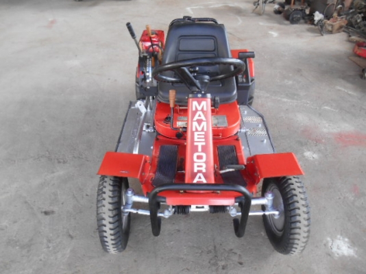 ขายรถตัดหญ้าMAMETORA 16แรง พร้อมใช้งาน ขายรถตัดหญ้าMAMETORA 16แรง พร้อมใช้งาน