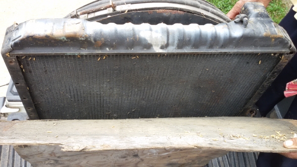 ขายหม้อน้ำอีซูสุ275แรง6rb1ราคา5900บาท