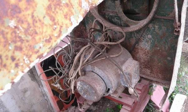 โม่เหล็กหล่อพร้อมใช้สภาพเดิมๆครับพร้อมใช้งานครับอัดจาระบีใหม่ครับลูกปืนดีมอเตอร์ 3 แรงเหล็กหล่อครับรุ่นเก่าสวยๆครับ ราคานี้คุ้มมากครับ โม่เหล็กหล่อพร้อมใช้สภาพเดิมๆครับพร้อมใช้งานครับอัดจาระบีใหม่ครับลูกปืนดีมอเตอร์ 3 แรงเหล็กหล่อครับรุ่นเก่าสวยๆครับ ราคานี้คุ้มมากครับ