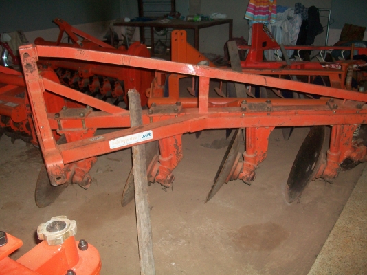 ขายผานบุกเบิก 4 x22ใส่รถไถ34--45แรง