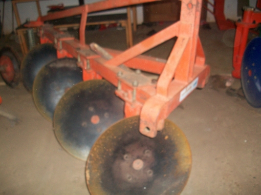 ขายผานบุกเบิก 4 x22ใส่รถไถ34--45แรง