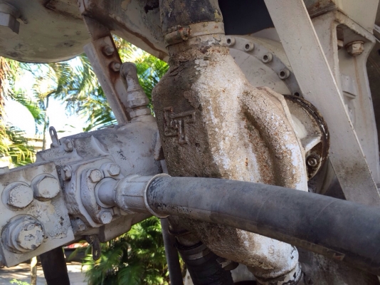 ขายสิบล้อรถโม่ปูน UD 230 ขายสิบล้อรถโม่ปูน UD 230