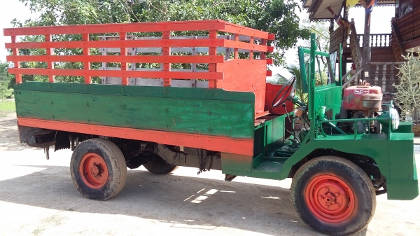 ขอบคุณพี่จาก อ.นครไทยครับ ขายรถอีเเต๋น เครื่องยันม่า18แรง ลากข้าว-ลากมันได้ สภาพพร้อมใช้งาน