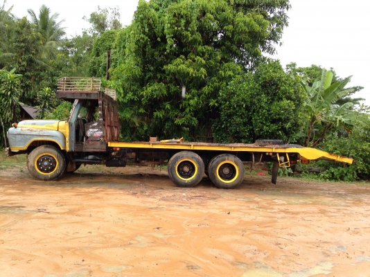 ขาย 10 ล้อหัวยาว ขนรถเกี่ยว แบ็คโฮ ขาย 10 ล้อหัวยาว ขนรถเกี่ยว แบ็คโฮ