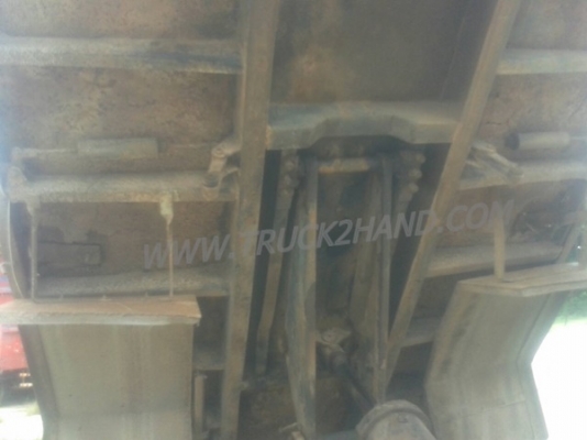 รถบรรทุก 6 ล้อดัมพ์ ISUZU 165 แรงม้า 6 สูบ เรื่อง 6BD1