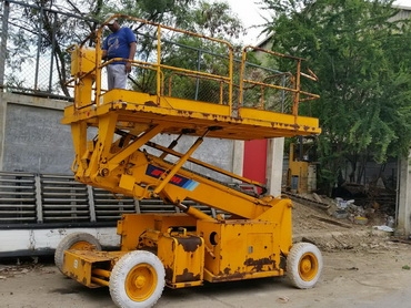 รถกระเช้า แมนลิฟต์ AICHI SZ090 สูง 9 ม. ดีเซล MITSUBISHI รับน้ำหนักได้ 500 กก มือสองญี่ปุ่น