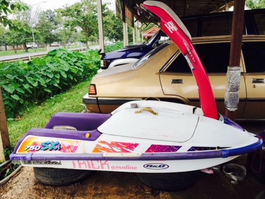 ขายเจ็ทสกียืน KAWASAKI 750cc คาบูคู่ เก่าญี่ปุ่น เครื่องดีมาก