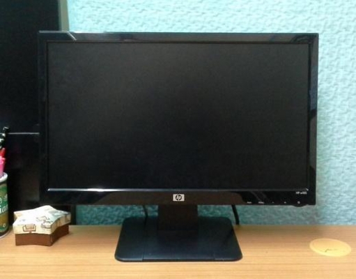 จอ LED 19" HP LE1902X ราคา 2700 บาท ฟรีจัดส่ง