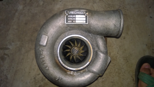 ขายเทอร์โบ CAT ของรถขุดดิน เก็บไว้ไม่ได้ใช้คับ ส่งได้คับ ซื้อคู่กับอีกลูก(ดูที่ประกาศ)ขาย 11,000 บาทคับ