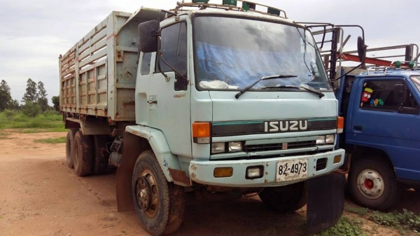 ขายดั้ม2เพลา ร็อกกี้210แรง พ.เพาเวอร์ เบรกทิฟฟี่ ภายในสวย สภาพพร้อมใช้งาน เอกสารพร้อมโอน สนใจโทร 090-8588220คุณนะ 093-3258446คุณบิว หรือเข้าดูสินค้าอื่นๆได้ที่ www.truck.in.th/498 หรือเพจFacebook ณรงค์ ซื้อขายรถมือสอง (เว็บไซต์ส่วนตัว) หรือFacebook ตลาดรถ