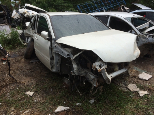 ขายมิชซูบิชิ แลนเซอร์ ปี 2011 สีขาว ขายมิชซูบิชิ แลนเซอร์ ปี 2011 สีขาว