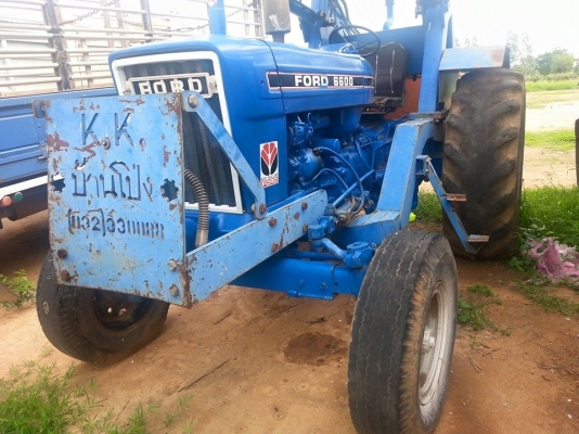ขายรถคีบอ้อย FORD 6610 เครื่องT5 สภาพสวยพร้อมใช้งาน เอกสารพร้อมโอน  สนใจโทร 090-8588220คุณนะ 093-3258446คุณบิว หรือเข้าดูสินค้าอื่นๆได้ที่ www.truck.in.th/498 หรือเพจFacebook ณรงค์ ซื้อขายรถมือสอง (เว็บไซต์ส่วนตัว) หรือFacebook ตลาดรถมือสอง คุณนะ