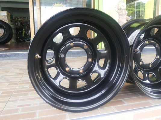 กระทะเหล็ก ลาย rock crawler 51 ขอบ 15 กว้าง 8