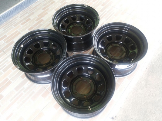 กระทะเหล็ก ลาย rock crawler 51 ขอบ 15 กว้าง 8