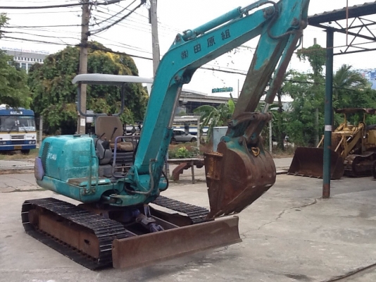 SALE___รถขุด แบคโฮ KOMATSU PC40-7E (เครื่องดำ) เก่านอก จากJanpan สภาพเดิมๆ สวย พร้อมใช้งาน SALE___รถขุด แบคโฮ KOMATSU PC40-7E (เครื่องดำ) เก่านอก จากJanpan สภาพเดิมๆ สวย พร้อมใช้งาน