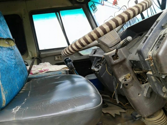 ขายดั้ม2เพลา MITSUBISHI FN527M-A เครื่อง6D16 พ.เพาเวอร์ เบรกทิฟฟี่ ภายในสวย โลฮาย10สปีด สภาพพร้อมใช้งาน เอกสารพร้อมโอน สนใจโทร 090-8588220คุณนะ 093-3258446คุณบิว หรือเข้าดูสินค้าอื่นๆได้ที่ www.truck.in.th/498 หรือเพจFacebook ณรงค์ ซื้อขายรถมือสอง (เว็บไซ