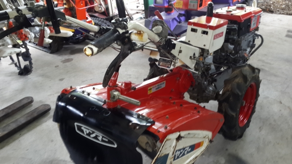 รถพรวนดิน 7.5 แรงดีเซล สตาร์ทกุญแจ พร้อมใช้งาน รหัสสินค้า O - 10 รถพรวนดิน 7.5 แรงดีเซล สตาร์ทกุญแจ พร้อมใช้งาน รหัสสินค้า O - 10