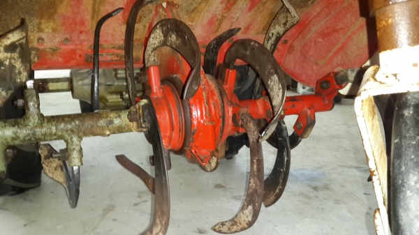 รถพรวนดิน 7.5 แรงดีเซล สตาร์ทกุญแจ พร้อมใช้งาน รหัสสินค้า O - 10 รถพรวนดิน 7.5 แรงดีเซล สตาร์ทกุญแจ พร้อมใช้งาน รหัสสินค้า O - 10