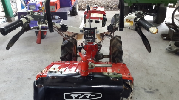 รถพรวนดิน 7.5 แรงดีเซล สตาร์ทกุญแจ พร้อมใช้งาน รหัสสินค้า O - 10 รถพรวนดิน 7.5 แรงดีเซล สตาร์ทกุญแจ พร้อมใช้งาน รหัสสินค้า O - 10