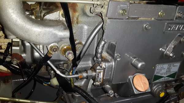 รถพรวนดิน 7.5 แรงดีเซล สตาร์ทกุญแจ พร้อมใช้งาน รหัสสินค้า O - 10 รถพรวนดิน 7.5 แรงดีเซล สตาร์ทกุญแจ พร้อมใช้งาน รหัสสินค้า O - 10