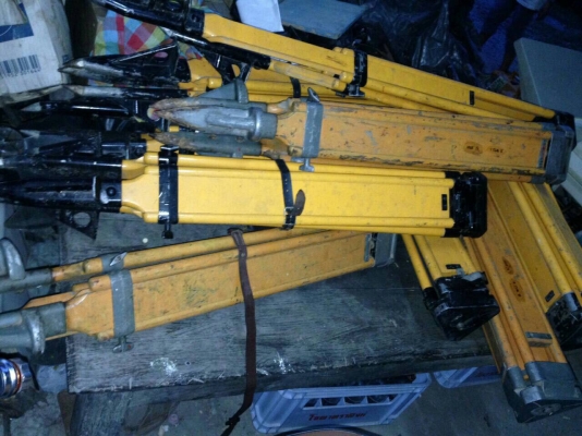 (กล้อง) กล้องเซอร์เวย์ ตัวละ 10000บาทครับสนใจ0892224259ของเยอรมันใช้งานได้พร้อมอุปกรณ์