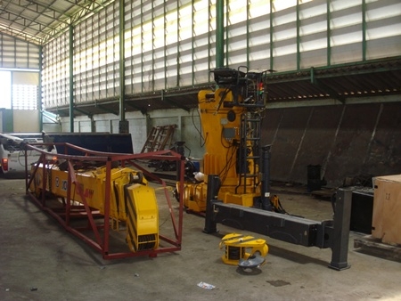 ขายเครนเฮี๊ยบ ติดรถบรรทุก ขนาด 16 ตัน 5 ท่อน ยืดได้สูงสุด 22 เมตร สภาพดีพร้อมใช้งาน ขายเครนเฮี๊ยบ ติดรถบรรทุก ขนาด 16 ตัน 5 ท่อน ยืดได้สูงสุด 22 เมตร สภาพดีพร้อมใช้งาน