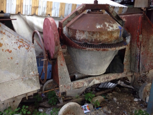 ขายโม่ปูน+มอเตอร์ พร้อมใช้งาน