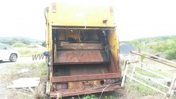 รถบรรทุกขยะ  HINO รุ่น FE2J  แชซซี FE2JJKAXXX