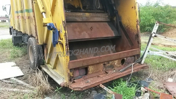 รถบรรทุกขยะ  HINO รุ่น FE2J  แชซซี FE2JJKAXXX