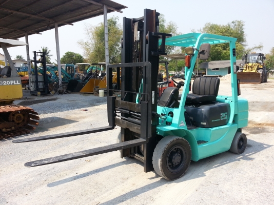 ฟอร์คลิฟท์ MITSUBISHI 2.5ตัน เสา 3เมตร งาสไลด์ ดีเซล เก่าญี่ปุ่น 090-986-2521 อ๊อบ