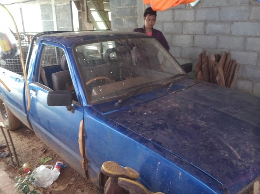 ขาย isuzu kb 2500 ครื่องฝาทอง