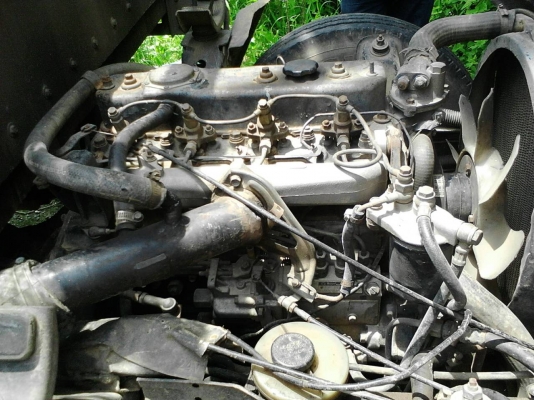 รถอีซูซุ 6 ล้อ รั้ว NPR  115 แรงม้า. ( รถประกอบ. )     สนใจติดต่อ  081 - 6079515