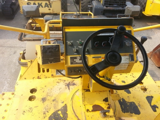 รถบดสั่นสะเทือน 12 ตัน Sakai SW850 รถเก่านอก เพิ่งเหยียบถึงไทย สภาพเดิมๆ