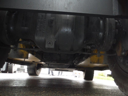 KOMATSU  FD150E-8 ปี2009 15ตัน สนใจสั่งนำเข้า คุยรายละเอียดได้ครับ